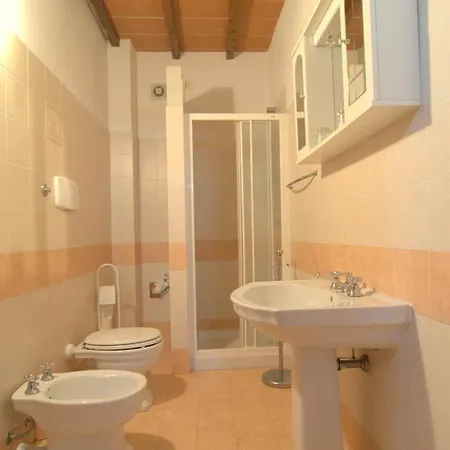 Cantagallina Sleeps 6 Pool Wifi Apartament Villastrada (Umbria)